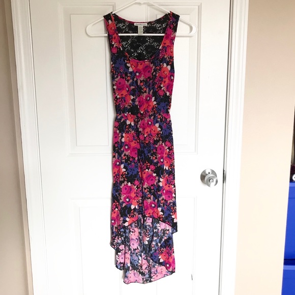 High low floral summer or beach dress with lace open low back - Picture 3 of 4